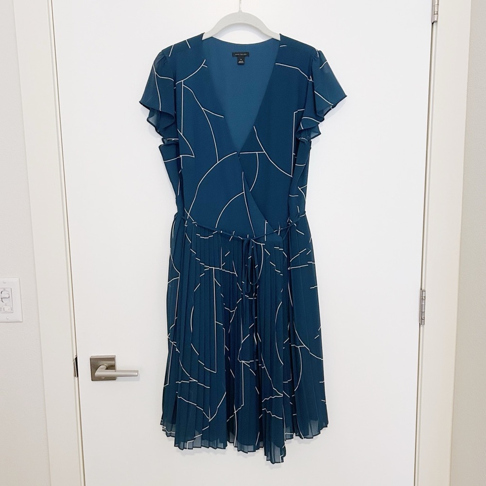 Ann Taylor Geo Chiffon Wrap Dress - Picture 3 of 8